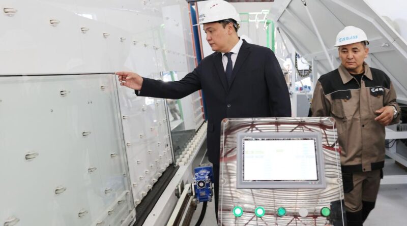 НОВЫЙ ЗАВОД НАЧАЛ РАБОТУ