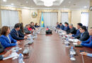СЕРІК ЖҰМАНҒАРИН АҚШ САУДА ПАЛАТАСЫМЕН ЖӘНЕ ІРІ КОМПАНИЯЛАР ӨКІЛДЕРІМЕН КЕЗДЕСТІ