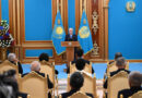 МЕМЛЕКЕТ БАСШЫСЫ МҰНАЙ-ГАЗ САЛАСЫ ҚЫЗМЕТКЕРЛЕРІН КӘСІБИ МЕРЕКЕСІМЕН ҚҰТТЫҚТАДЫ