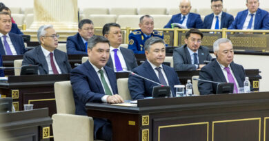 ОЛЖАС БЕКТЕНОВ: ЖҰМЫС ІСТЕУГЕ ҚАБІЛЕТТІ АДАМДАРДЫ МЕМЛЕКЕТ АСЫРАУҒА ТИІС ЕМЕС