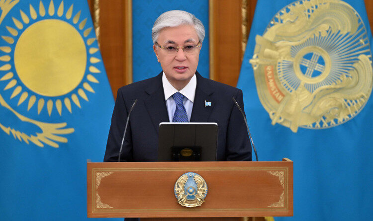 ГЛАВА ГОСУДАРСТВА НАГРАДИЛ РАБОТНИКОВ ЭНЕРГЕТИЧЕСКОЙ ОТРАСЛИ