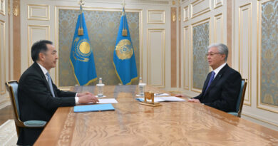 ҚАСЫМ-ЖОМАРТ ТОҚАЕВ ЕЭК АЛҚАСЫНЫҢ ТӨРАҒАСЫН ҚАБЫЛДАДЫ