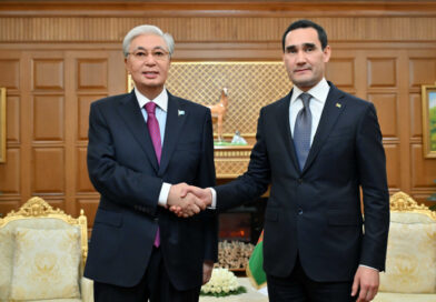 МЕМЛЕКЕТ БАСШЫСЫ ТҮРІКМЕНСТАН ПРЕЗИДЕНТІМЕН КЕЗДЕСТІ