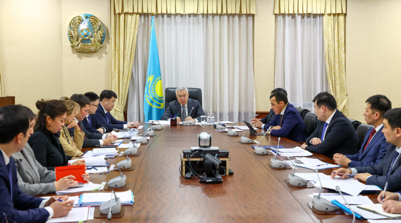 ҚАЗАҚСТАНДА КӨЛЕҢКЕЛІ ЭКОНОМИКАНЫ АЗАЙТУ ҮШІН ДЕРЕКТЕРДІ ТАЛДАУҒА АРНАЛҒАН ЦИФРЛЫҚ ПЛАТФОРМА ҚҰРЫЛАДЫ