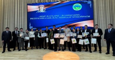 ЖАМБЫЛ ЖАБАЕВТЫҢ 180 ЖЫЛДЫҒЫНА ОРАЙ РЕСПУБЛИКАЛЫҚ ЖАС АҚЫНДАР МҮШӘЙРАСЫ ӨТТІ