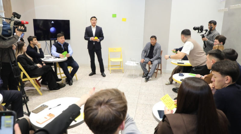 АЛМАТЫ ЖАСТАРЫ ЖАҢА КОНСТИТУЦИЯ ЖОБАСЫН ҚОЛДАДЫ