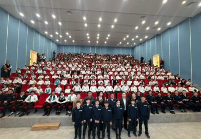 ТАРАЗДА СПОРТШЫ ПОЛИЦЕЙ 500-ДЕН АСТАМ ОҚУШЫҒА ЕСІРТКІГЕ ҚАРСЫ ДӘРІС ӨТКІЗДІ