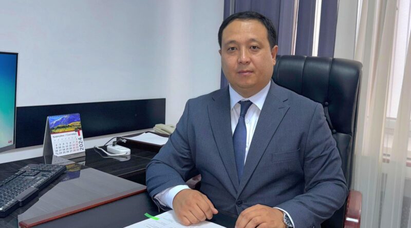 ЖАМБЫЛ ОБЛЫСЫНДА МЕМЛЕКЕТТІК ҚЫЗМЕТТІ ДАМЫТУҒА ЖАҢА ТҰЖЫРЫМДАМА БЕКІТІЛДІ