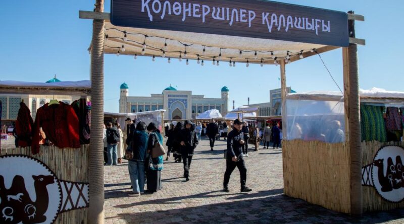 ТАРАЗДА  ҚОЛӨНЕРШІЛЕР ФЕСТИВАЛЬІ ӨТЕДІ