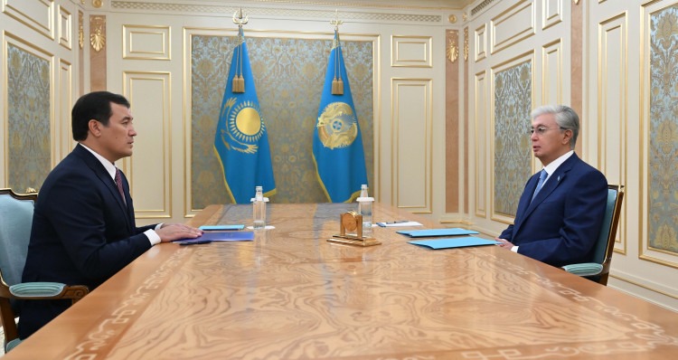 ТОҚАЕВ ҰЛЫБРИТАНИЯДАҒЫ ҚАЗАҚСТАННЫҢ ЖАҢА ЕЛШІСІН ҚАБЫЛДАДЫ