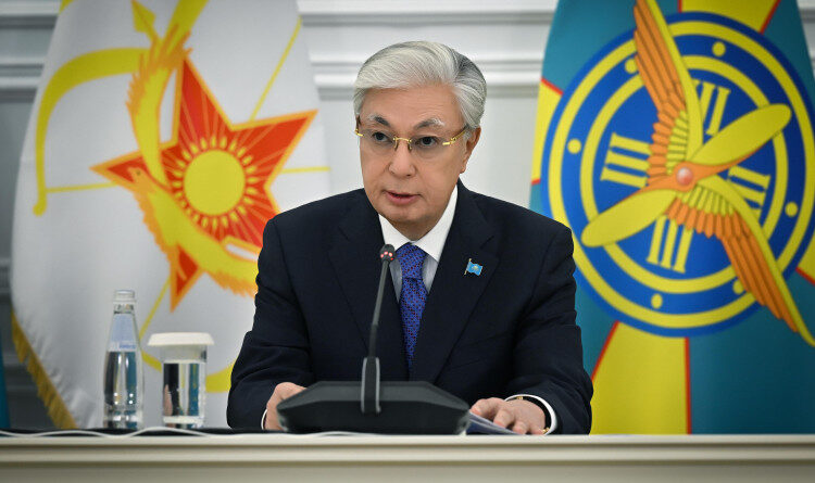 ТОҚАЕВ ӘСКЕРДІ РЕФОРМАЛАУ ЖӨНІНДЕ ЖОСПАР ӘЗІРЛЕУДІ ТАПСЫРДЫ
